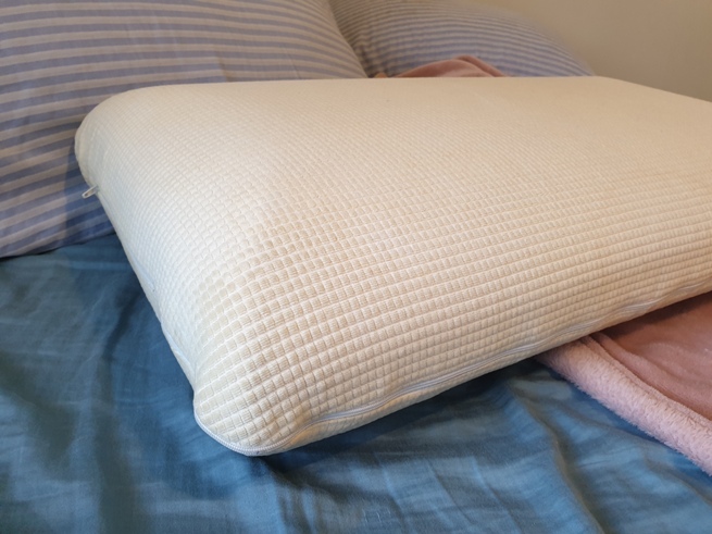 washing tempurpedic pillow