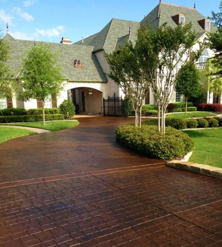 29 Modern Driveway Ideas To Improve The Appeal Of Your House