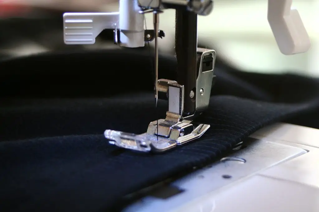 Le 5 migliori macchine da cucire per sartoria nel 2024