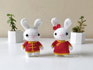 Lunar New Year - keychain rabbit with heart cotton white
