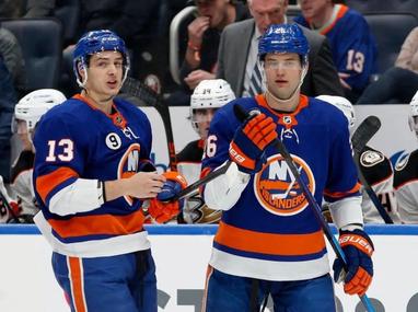 Mathew Barzal assisted on the 1-0 goal to extend his career-high point  streak to nine games. Only four different @ny_islanders players…