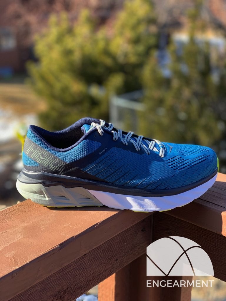 Hoka one one arahi 3 wide on sale