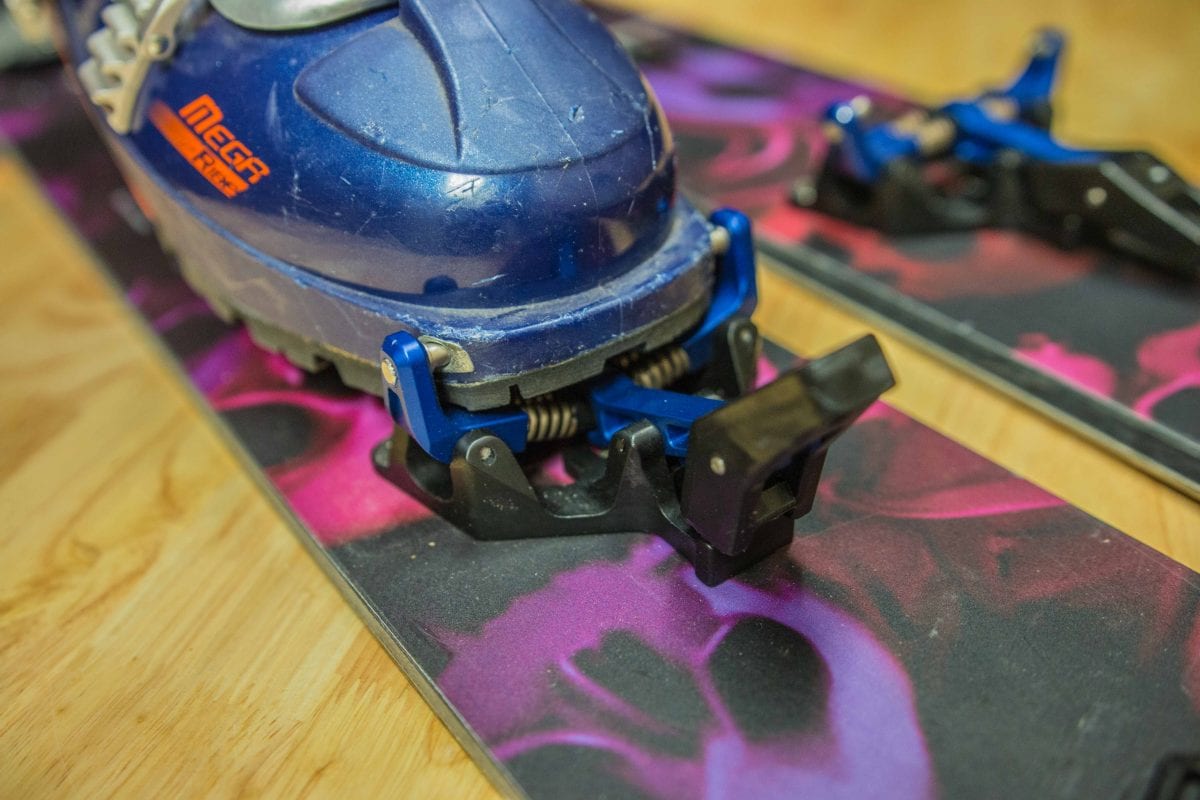 Spark R&D Hardboot Setup Review - Engearment