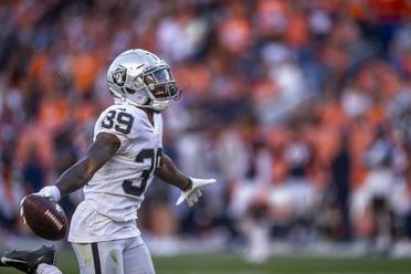 Raiders News: Is Nate Hobbs Back In Time For Late-Season Run?