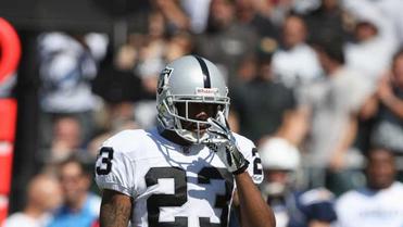 Raiders News: DeAngelo Hall Predicts Renfrow, Waller Catch a TD