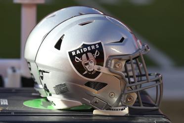 Las Vegas Raiders LED Helmet String Lights