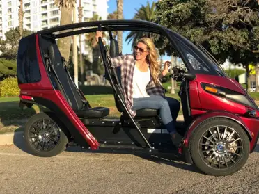 Arcimoto Cameo First Test Review: Is This the Perfect Camera Car?