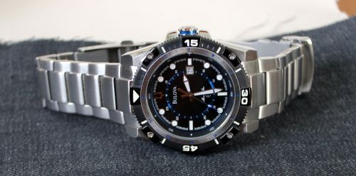 Bulova Marine Star 98B177 Review Wristwatch Review