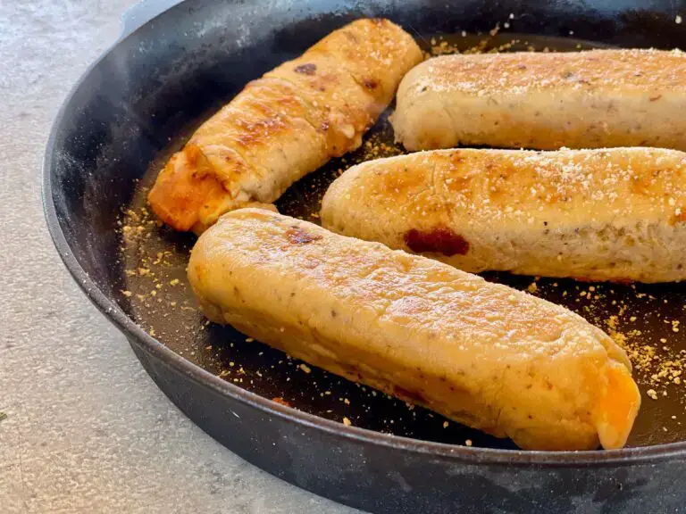 hot-pocket-featured-768x576 (1) A pan with some sausage in it