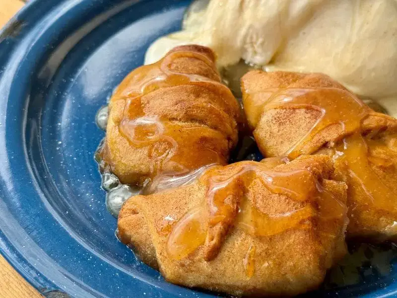 Kent Rollins' Baked Apple Dumplings