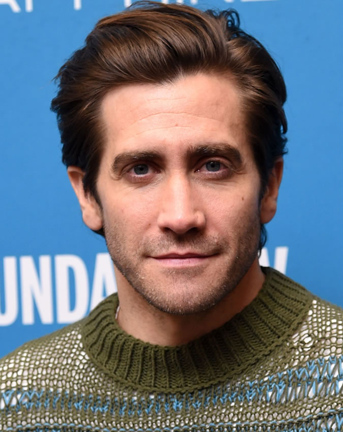 Men S Hairstyles 2021 Every Guy Should Learn These 5 Jake Gyllenhaal S Short Haircuts Lastminutestylist