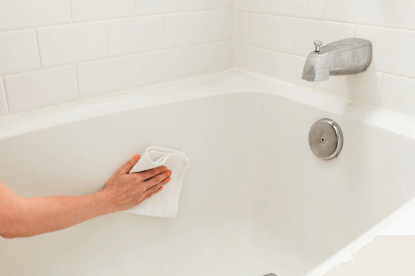 Remove Stains From Acrylic Bathtubs, How To Clean Tough Stains From Acrylic Bathtub
