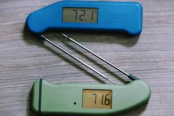 MAVERICK PT-55 Meat Thermometer, -4 to 572 deg F, Digital