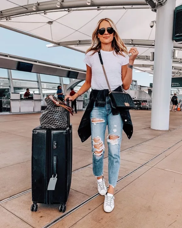 Cute Comfy Airport Outfits - Casual Outfits For The Airport - Travel Beauty Blog