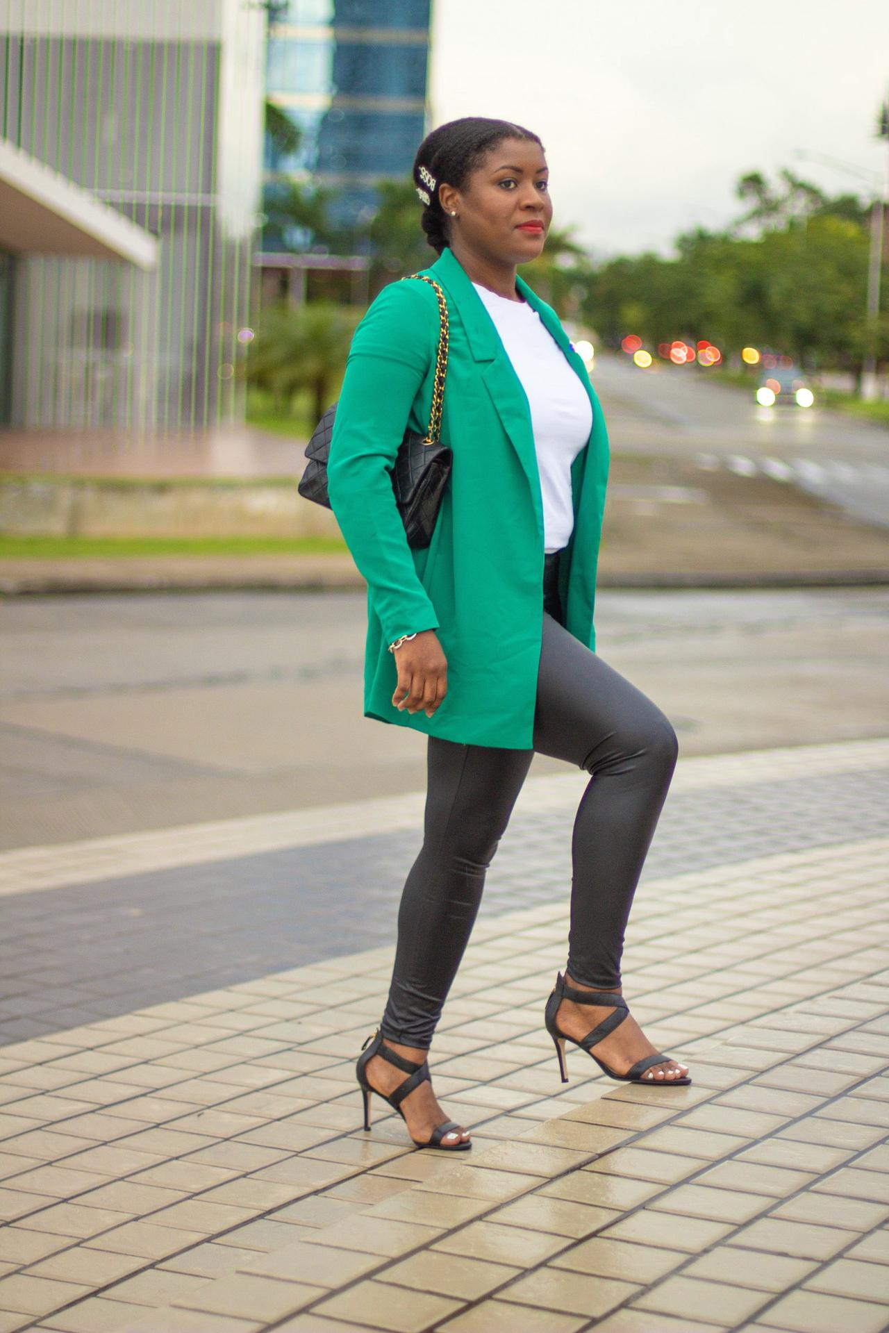 How To Style Leather Leggings For A Chic Effortless Look How To Style Outfits With Leather Leggings | Travel Beauty Blog