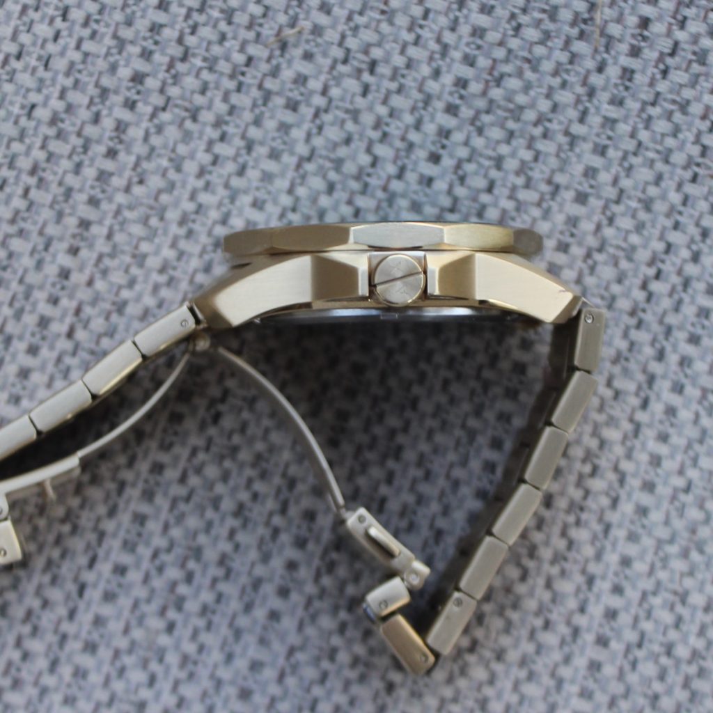 Armani Exchange AX1951 - A Wrist Watch Review - Wristwatch Review