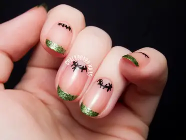 8 Easy Halloween Nail Art Tutorials Diy Thought