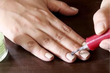 How to Keep White Nail Polish from Turning Yellow In 2023